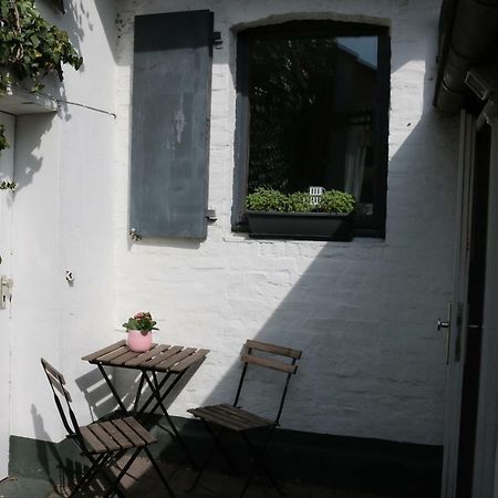 Apartamento Kleines, gemütliches Häuschen Mönchengladbach Exterior foto